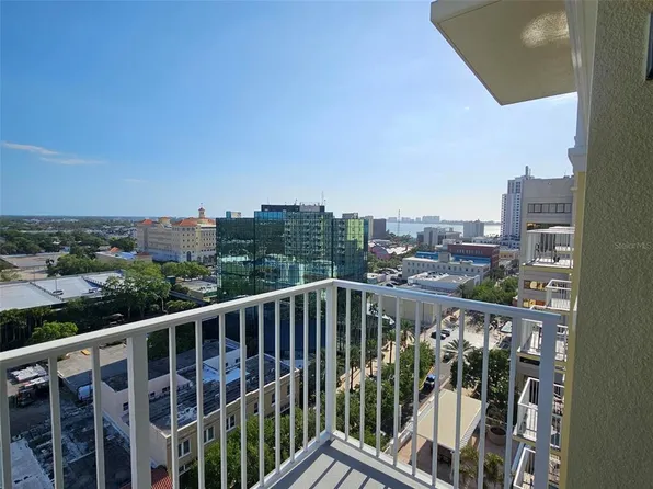 628 Cleveland St APT 1313, Clearwater, FL 33755