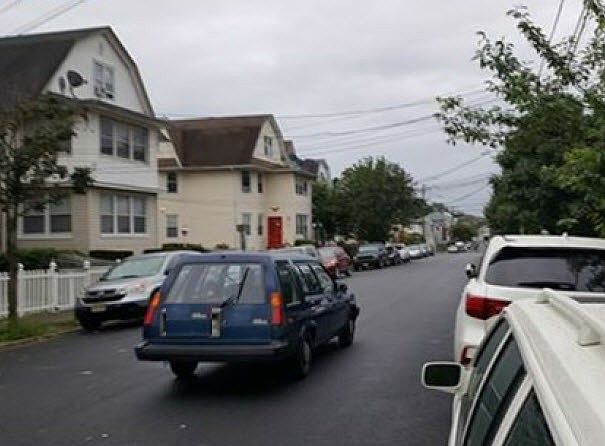 2nd image of 864 E 23rd St
