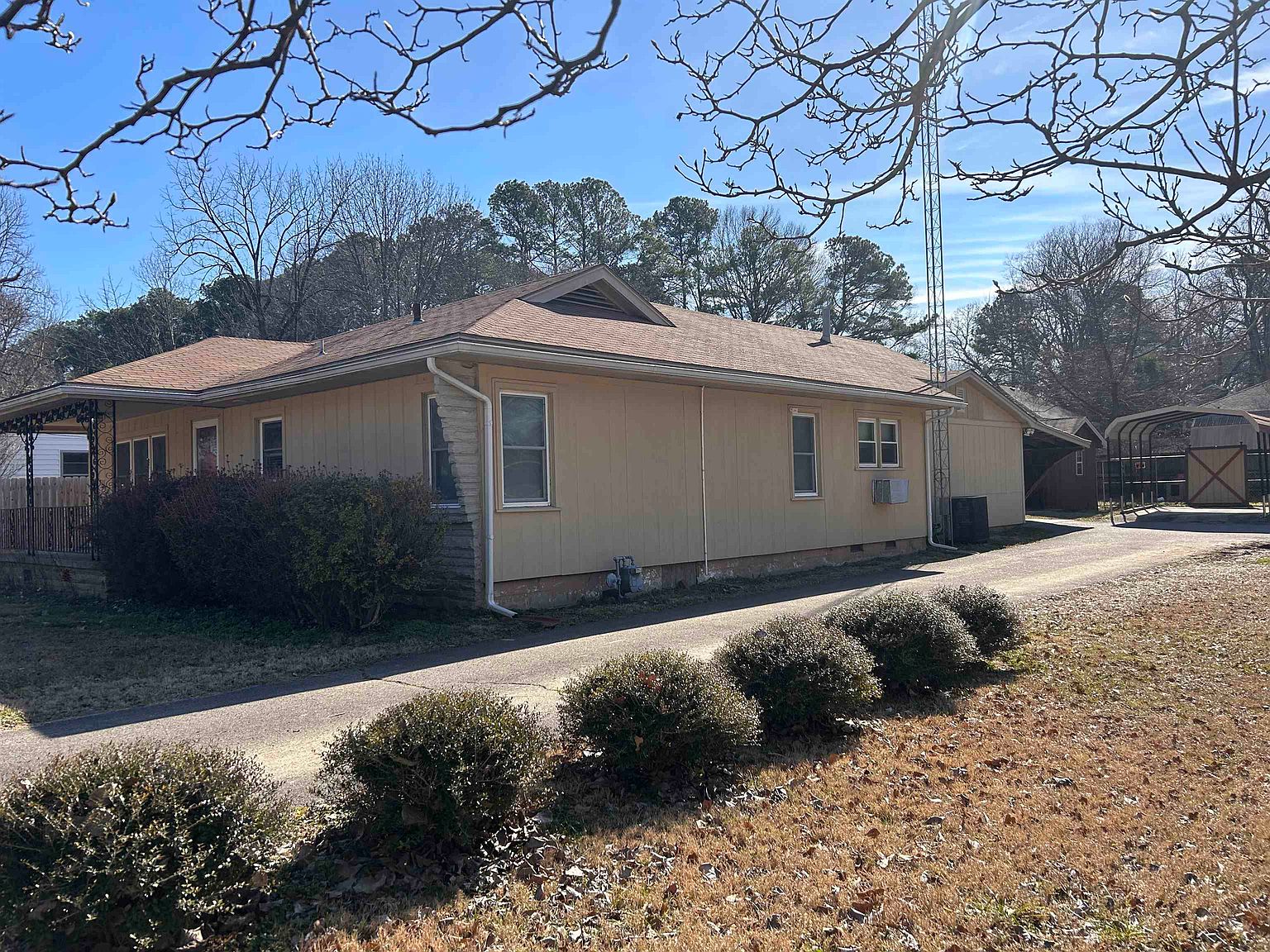 711 E Tickle St, Dyersburg, TN 38024 MLS 240548 Zillow