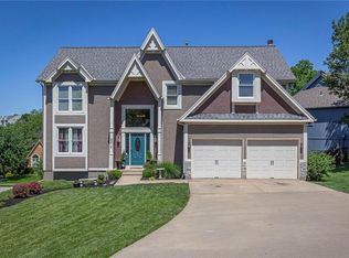 6214 N Strathbury Ave, Kansas City, MO 64151