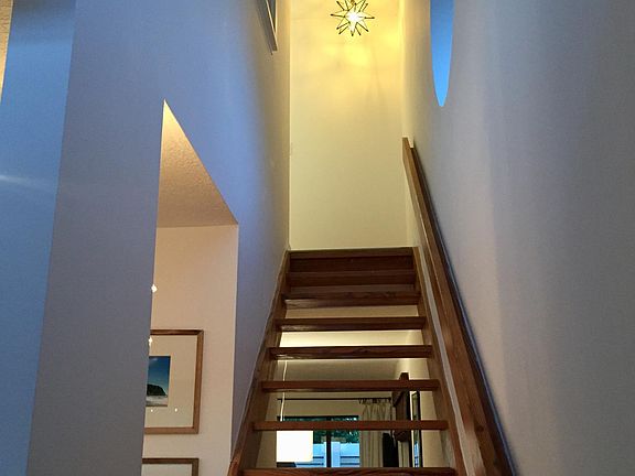 2nd image of 3900 NE 18th Ave APT 29
