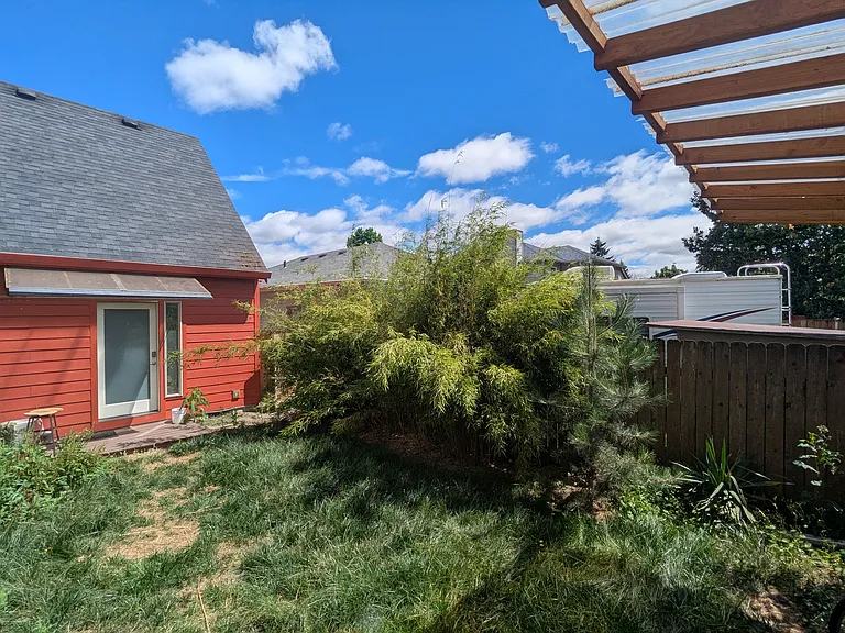 2408 N Baldwin St #B — Photo 3