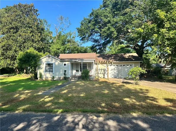 234 S Galveston Ave, Russellville, AR 72801