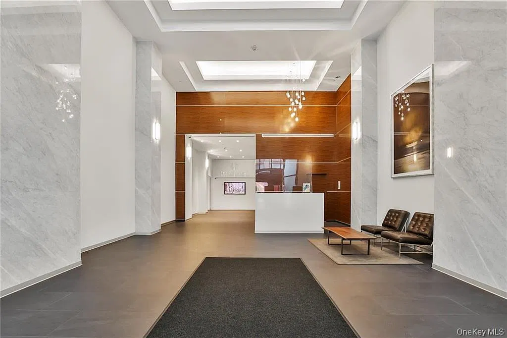 1 bed, 1.0 bath, 777 sqft, $2,700 — Photo 3