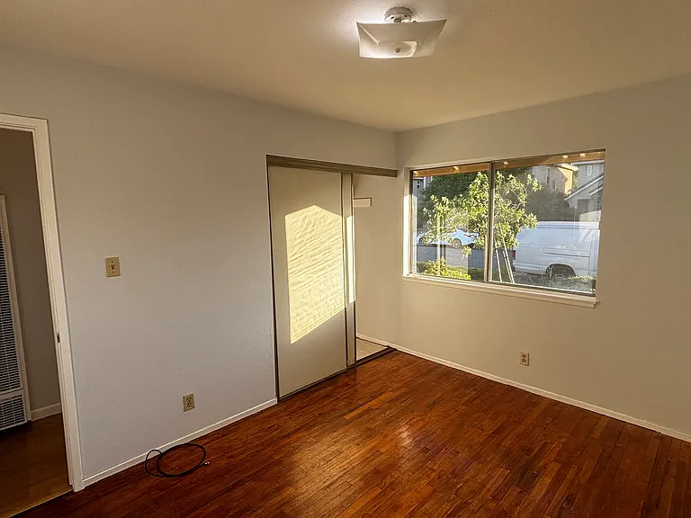 4729 Snead Dr — Photo 14