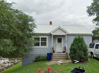 25 Burnette St, Canton, NC 28716