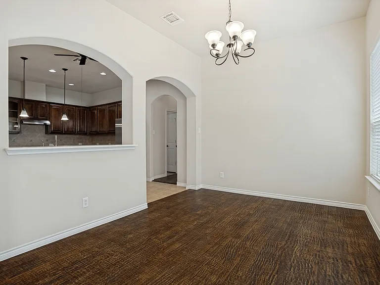 9404 National Pines Dr — Photo 8