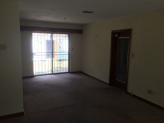 3rd image of 1804 Meridel Ave
