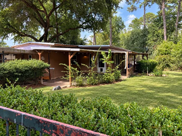 13320 Brigadier Dr, Willis, TX 77318