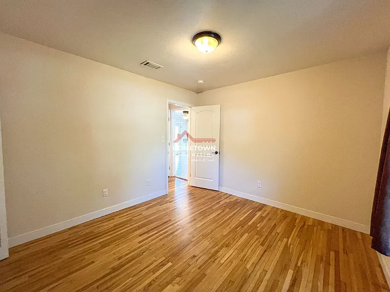 11 Gunn Cir — Photo 23