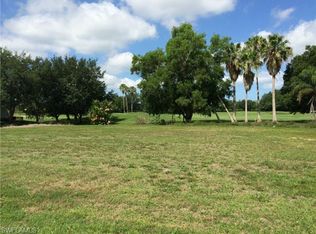 13690 Pondview Cir, Naples, FL 34119