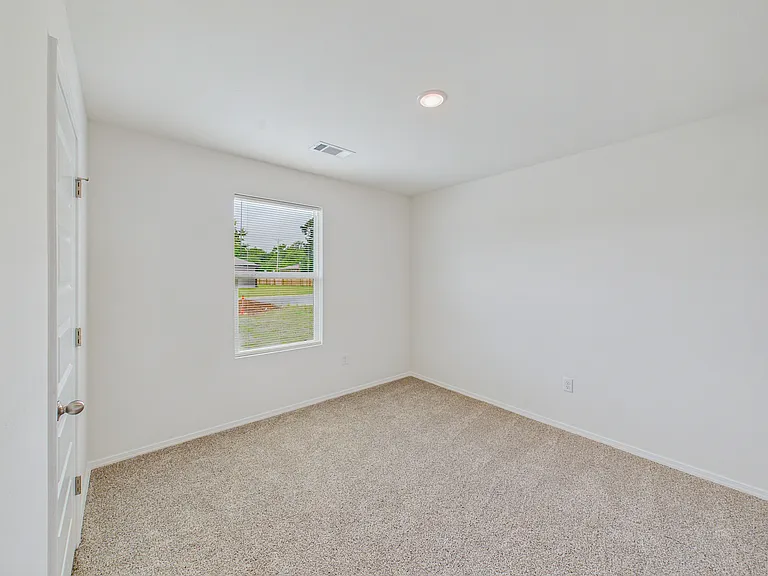 3 Vineyard Dr-8_05262026