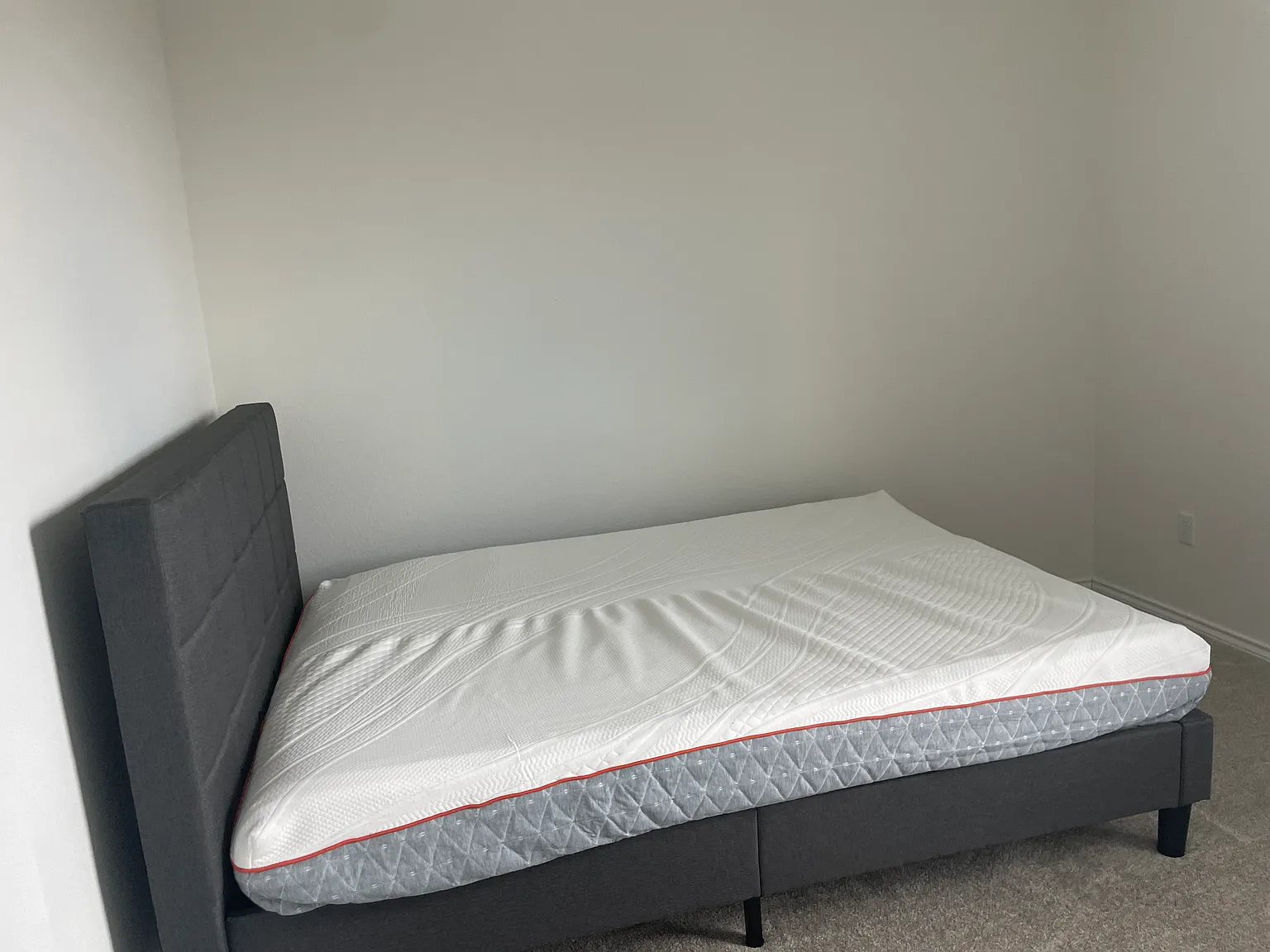4 bed, 3005 sqft, $700 — Photo 3