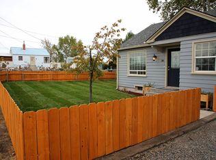 240 NE 3rd St, Hermiston, OR 97838