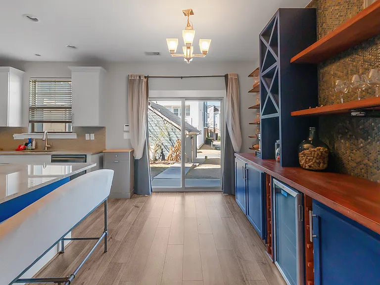 2555 Tranquil Oak Pl — Photo 7