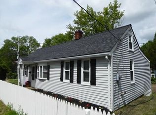 110 Oak St, Woonsocket, RI 02895