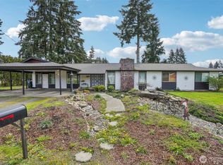 208 Inglenook Dr, Centralia, WA