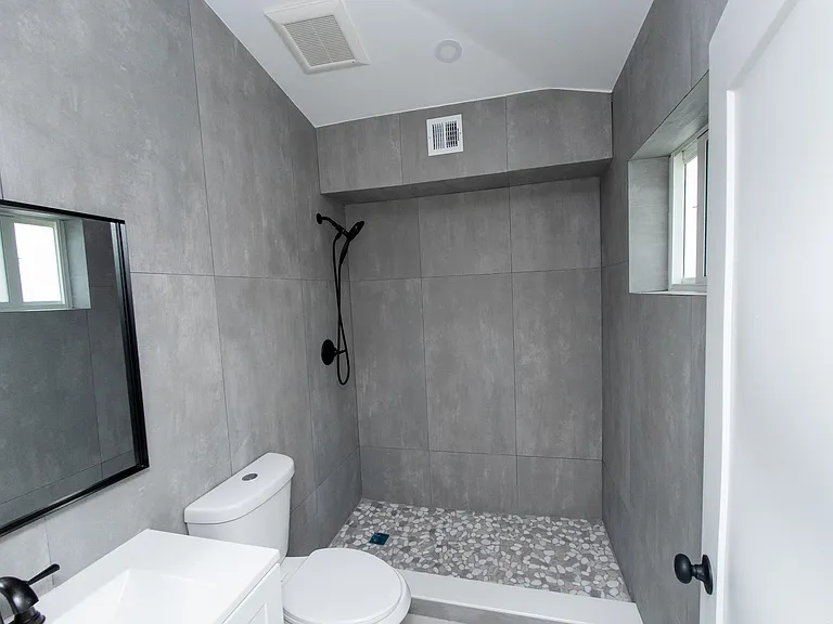 2160 SW 16th Ct — Photo 26