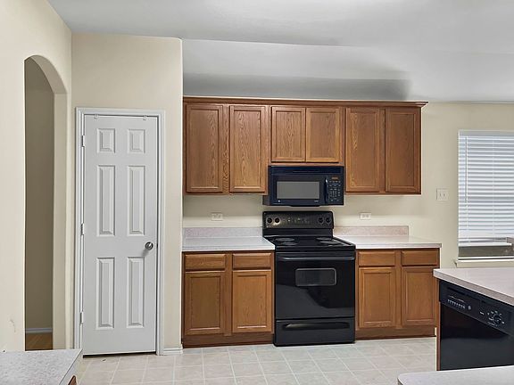 5th image of 220 Wenrick Dr