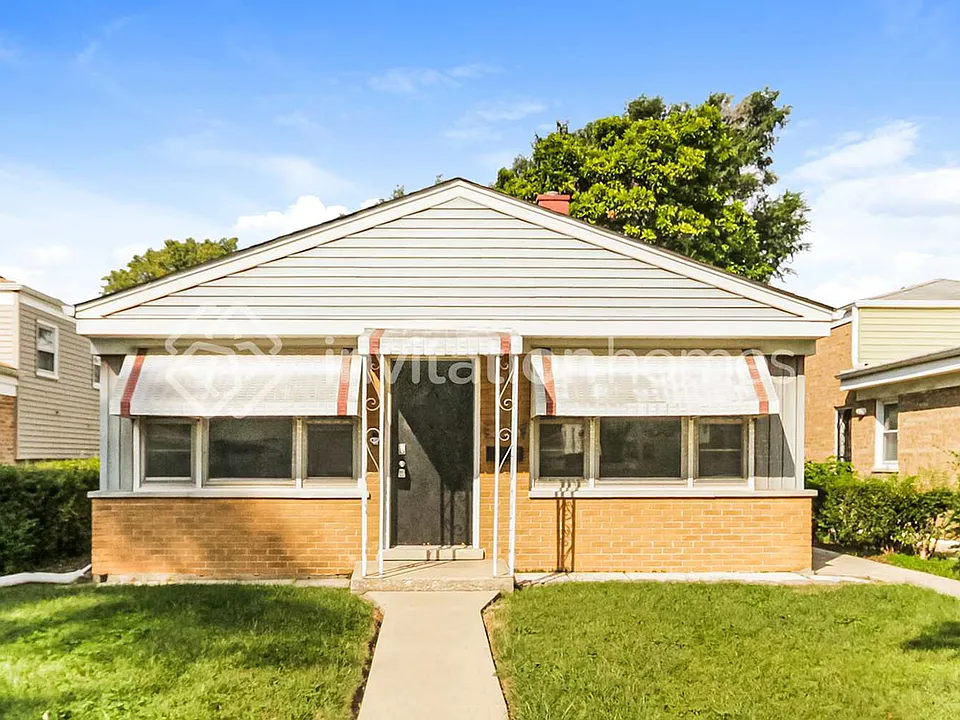 110 Englewood Ave
