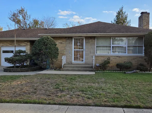 6755 Ash Ave, Gary, IN 46403