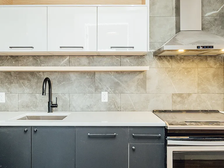 916 Bergen St #3A — Photo 15