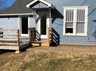 425 N Broadway Ave, Coweta, OK 74429