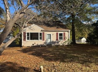 305 Smith St, Burlington, NC 27217