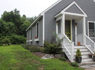 90 Farmholme Rd, Pawcatuck, CT 06378