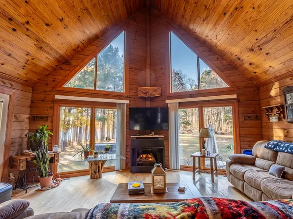 445 Triple C Dr, Clarksville, VA 23927