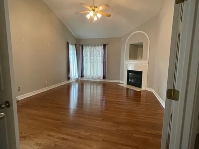 12023 Willingham Dr — Photo 27
