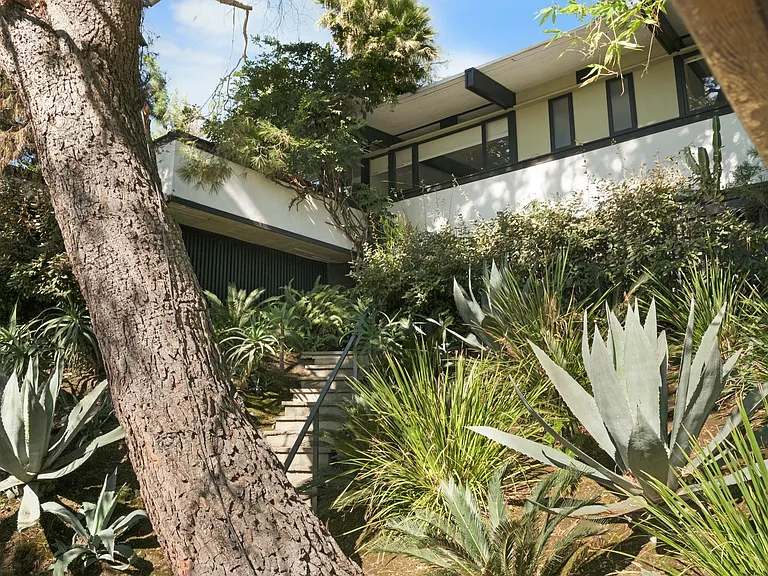 7987 Woodrow Wilson Dr — Photo 33