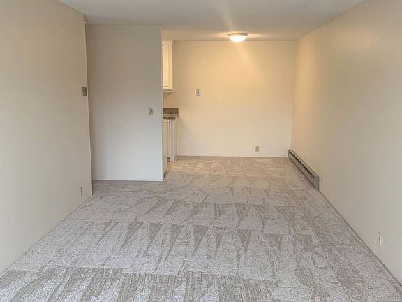 5th image of 1925 Eastlake Ave E APT 304
