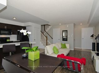 39 Hays Blvd UNIT 17, Oakville, ON L6H0J1