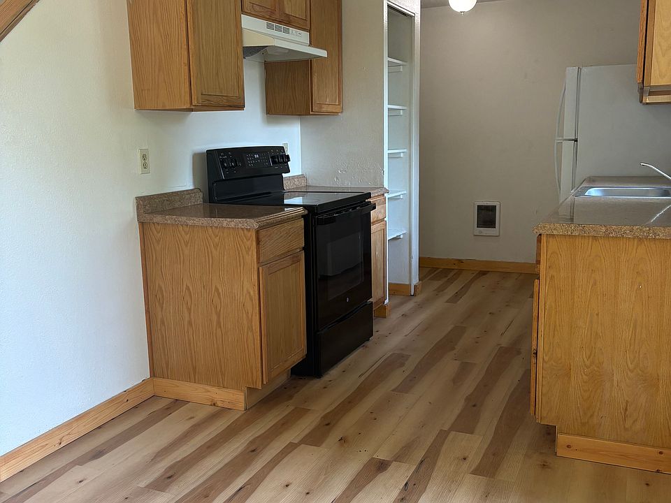 1st image of 3039 SE 38th Ct