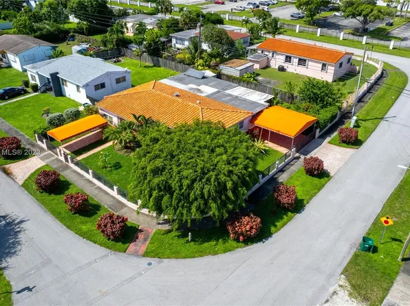 1001 NW 90th St, Miami, FL 33150