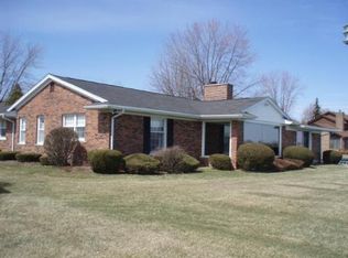 9605 N River Rd, Algonac, MI 48001