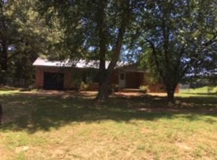 7000 Highway 220, Lavinia, TN 38348