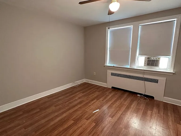 5218 Harford Rd — Photo 6