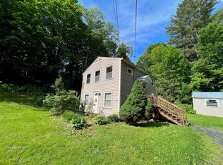 8 Daisy Hill Rd, Lebanon, NH 03766