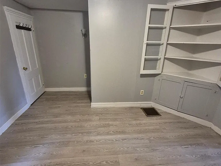 87 W Pierpont St #3 — Photo 9