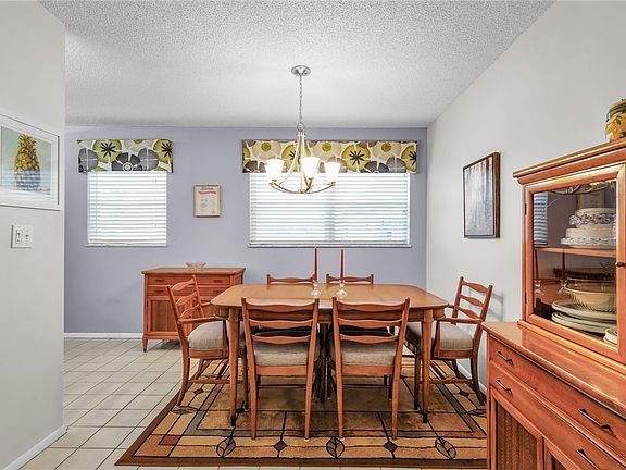 5th image of 66 Woodland Dr APT 106