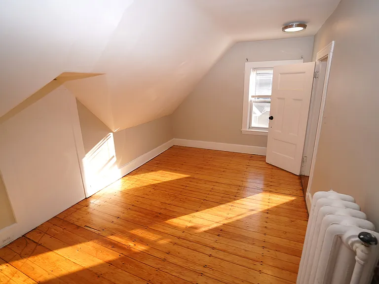 26 Ashford St #2 — Photo 7