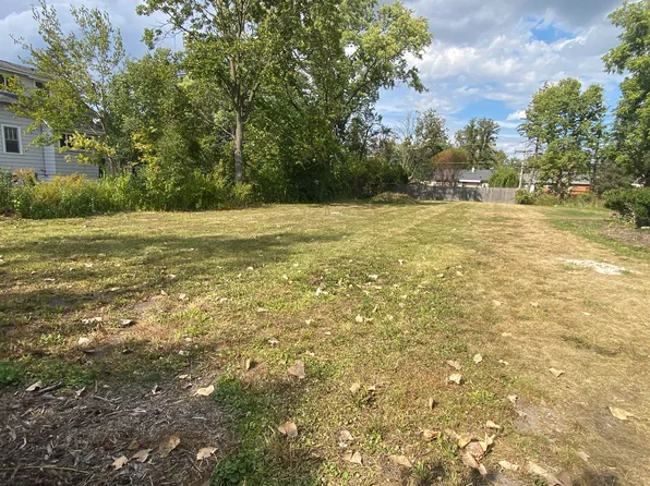 1738 Whitcomb Ave, Des Plaines, IL 60018