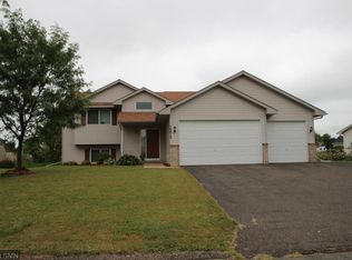 30819 Reflection Ave, Shafer, MN 55074