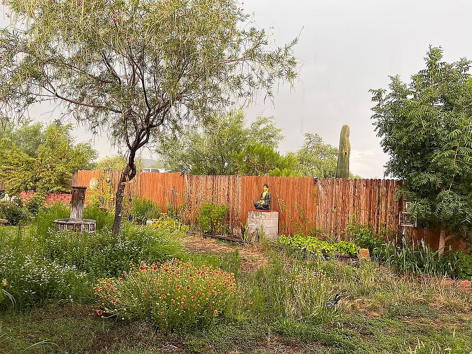 1st image of 6303 N Taylor Ln