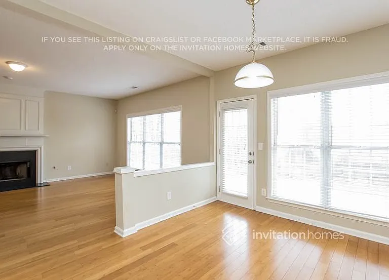 2132 Tallapoosa Dr — Photo 2