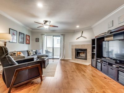 4777 Cedar Springs Rd APT 7D, Dallas, TX, 75219