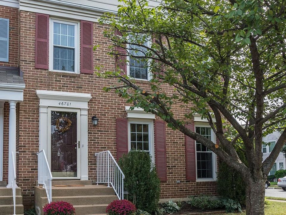 1st image of 46701 Bullfinch Sq