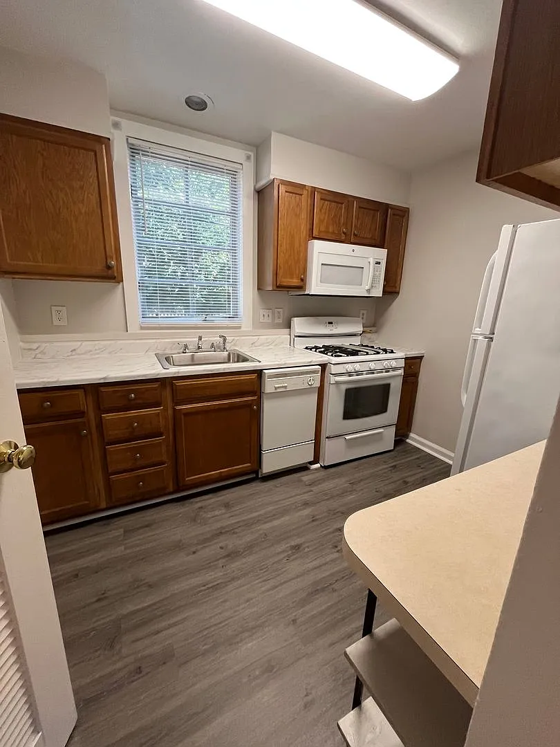 Alexandria/North Del Ray - 133 W Reed - $2,795.00 — Photo 4